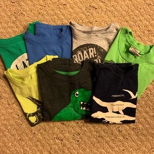 Boys 2T Dinosaur Shirts